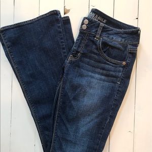 AE Artist Jeans